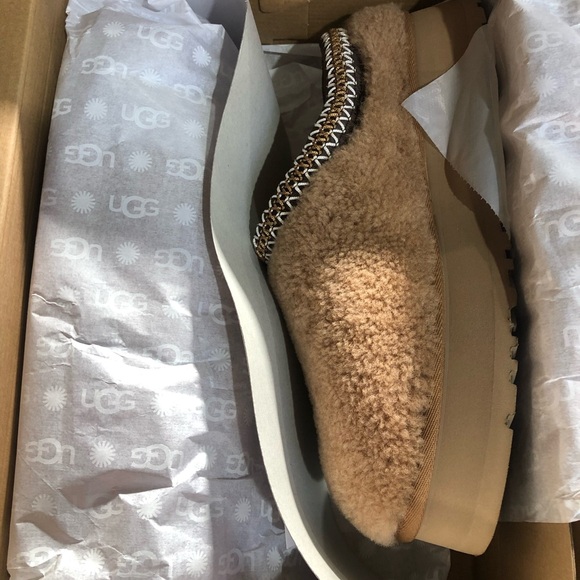 UGG Maxi Curly Tazz Size 10 - Picture 6 of 6